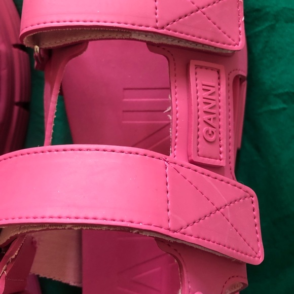 New Ganni sandals in pink rubber sz 38 - Picture 2 of 10
